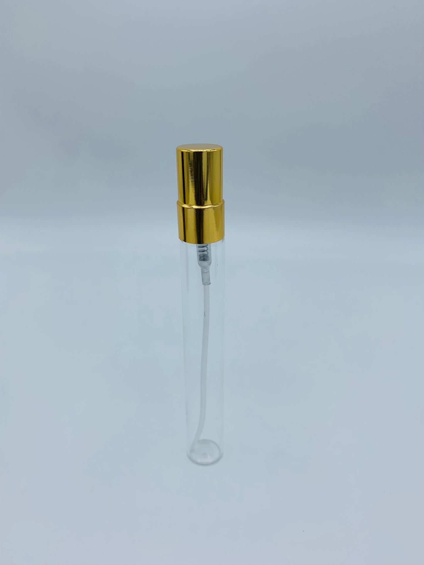 Aariz L’Absolu Eau De Parfum by Arabiyat